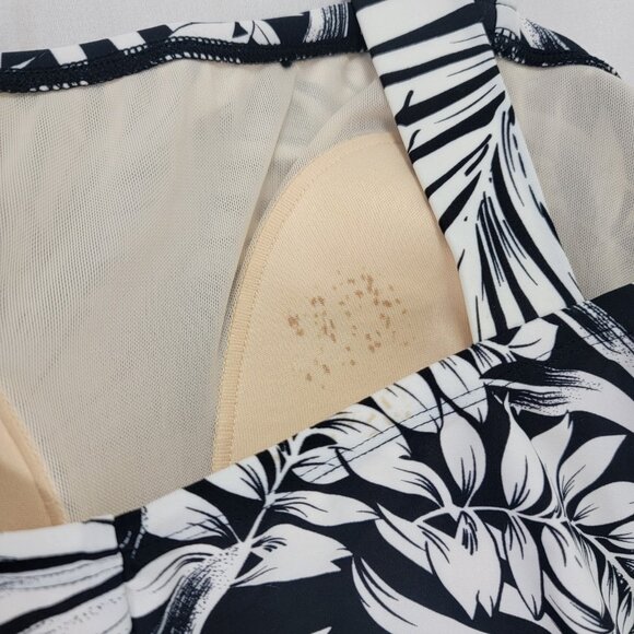 Silhouette Solution Women's Bathing Swimming Swim Suit Black & White Size 18 New - Picture 3 of 5